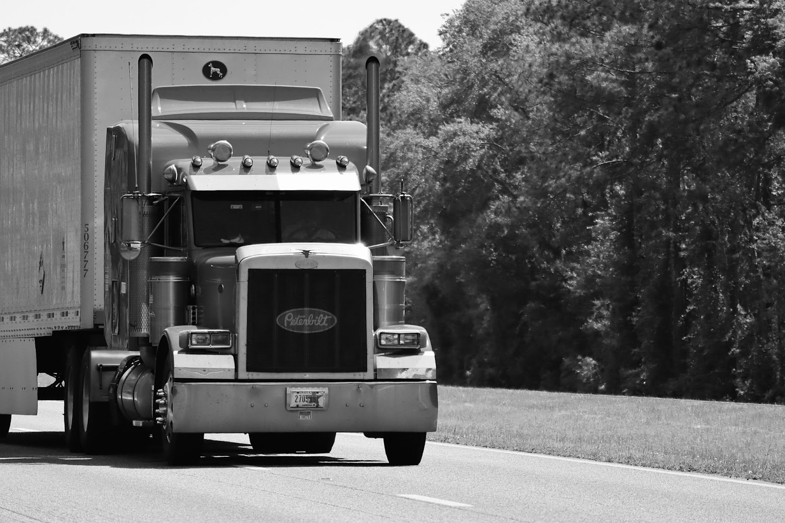 Essential Skills for Success in the Flatbed Truck Driver Career